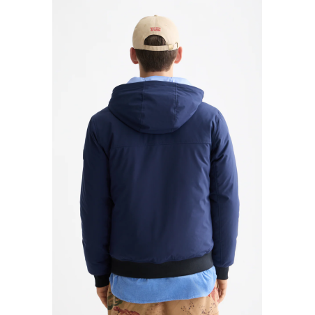 Veste softshell matelassée à capuche bleu