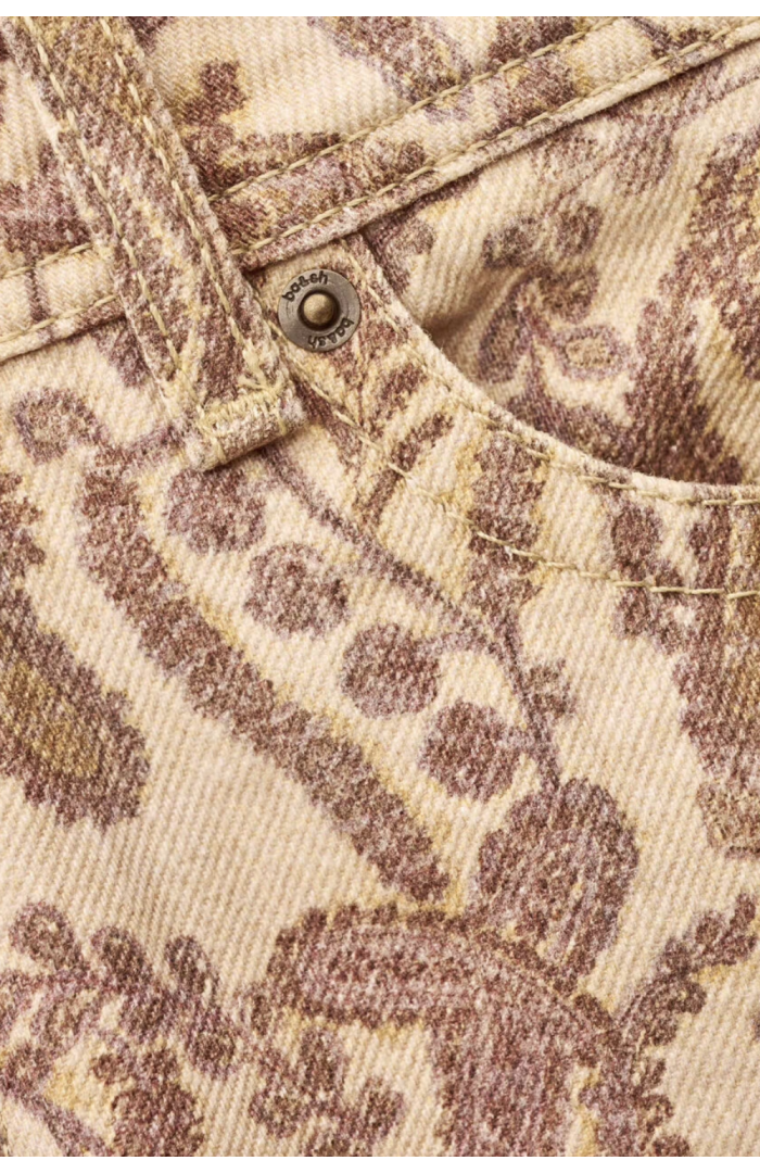 Jean Tooty motif Jean Tooty motif