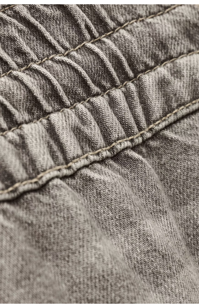 Pantalon Yima gris