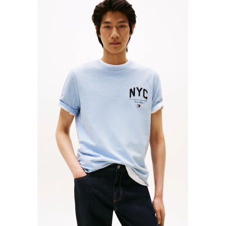 T-shirt athleisure NYC