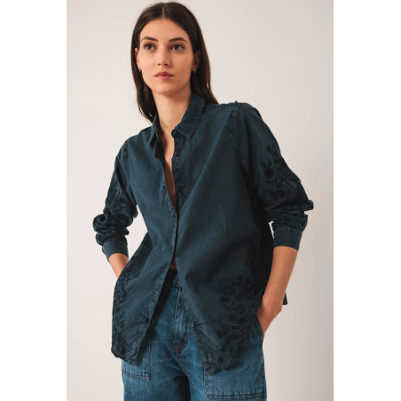 Chemise voile brodée