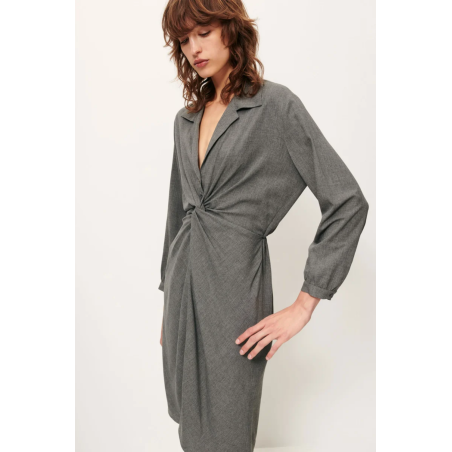 Robe Holdi graffit