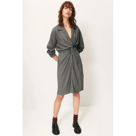 Robe Holdi graffit