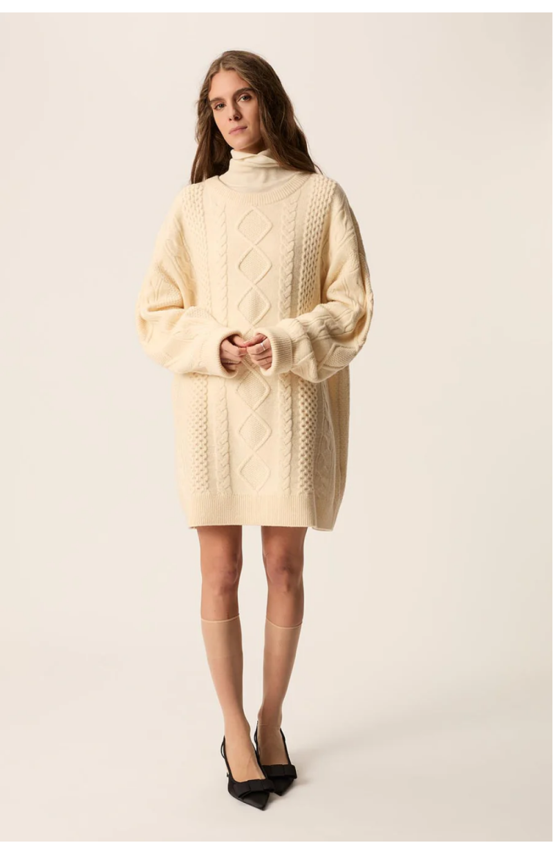 Robe pull DORIANE en laine crème Robe pull DORIANE en laine crème